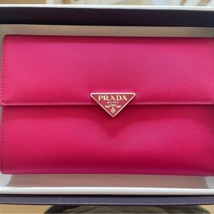 Prada pink wallet